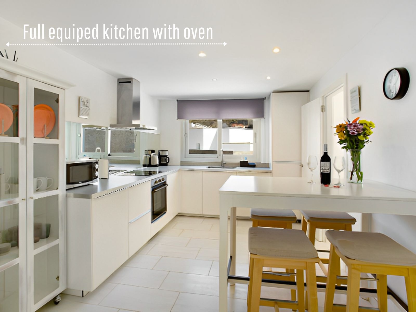 Fully equipped modern kitchen