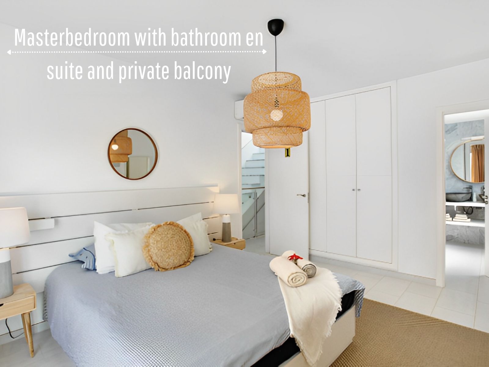 Master bedroom with en-suite bathroom